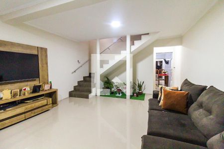 Sala de casa à venda com 3 quartos, 194m² em Parada Xv de Novembro, São Paulo