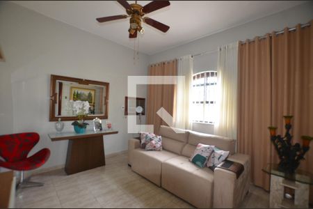 Sala de TV de casa à venda com 3 quartos, 227m² em Campinho, Rio de Janeiro