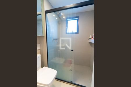 Banheiro da Suíte 1 de apartamento para alugar com 2 quartos, 75m² em Parque Imperial, São Paulo