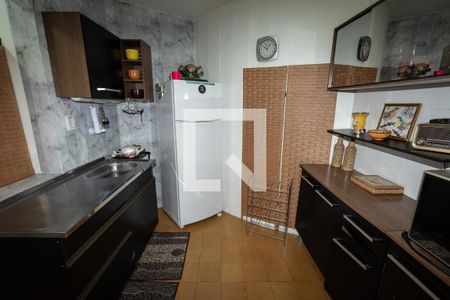 Cozinha de apartamento à venda com 2 quartos, 70m² em Mont’serrat, Porto Alegre