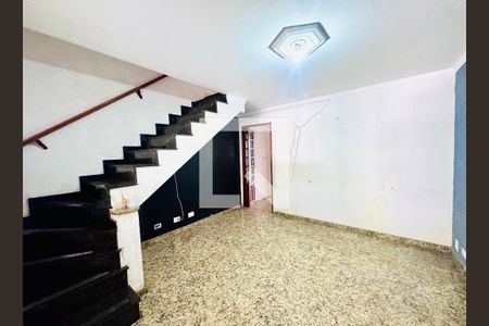 Sala de casa para alugar com 2 quartos, 70m² em Residencial Parque Cumbica, Guarulhos