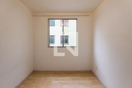 Quarto 2 de apartamento para alugar com 2 quartos, 42m² em Parque Munhoz, São Paulo