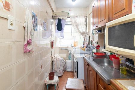 Cozinha/Área de serviço de apartamento à venda com 2 quartos, 52m² em Jardim Botânico, Porto Alegre
