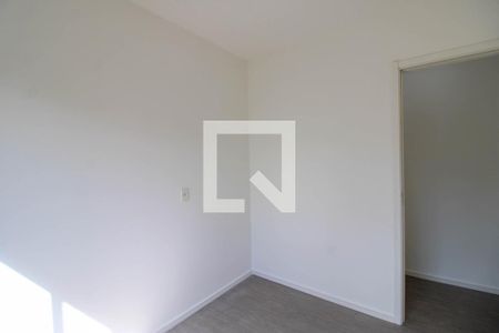 Quarto 1 de apartamento para alugar com 2 quartos, 46m² em Jardim Leonidas Moreira, São Paulo
