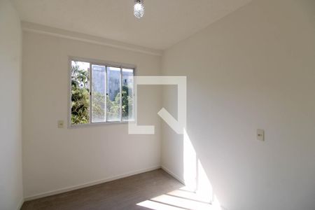 Quarto 1 de apartamento para alugar com 2 quartos, 46m² em Jardim Leonidas Moreira, São Paulo