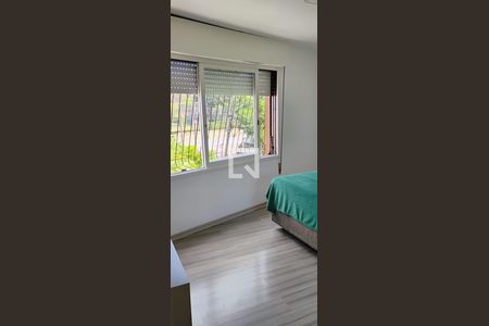 Quarto de apartamento à venda com 1 quarto, 47m² em Jardim do Salso, Porto Alegre