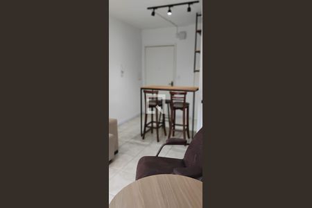 Sala de apartamento à venda com 1 quarto, 47m² em Jardim do Salso, Porto Alegre