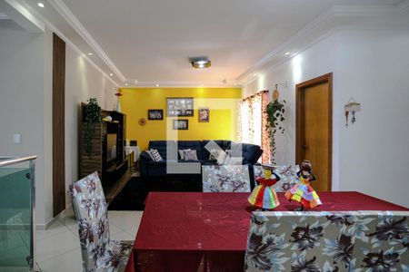 Sala de casa para alugar com 3 quartos, 200m² em Jardim Modelo, Mogi das Cruzes