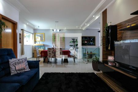 Sala de casa para alugar com 3 quartos, 200m² em Jardim Modelo, Mogi das Cruzes