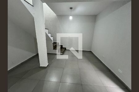 Casa à venda com 3 quartos, 130m² em Sítio do Mandaqui, São Paulo
