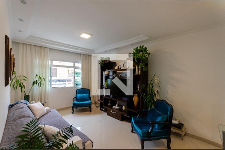 Casa à venda com 3 quartos, 200m² em Vila Iorio, São Paulo