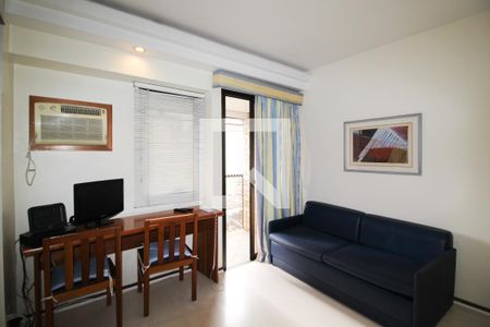 Sala de apartamento à venda com 1 quarto, 33m² em Moema, São Paulo