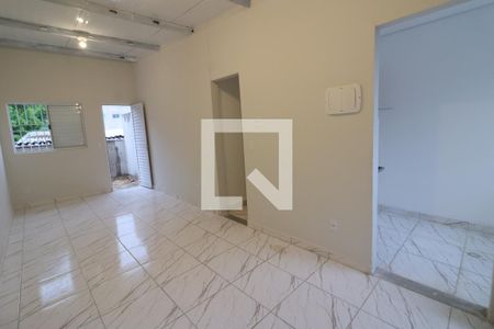 Sala/Cozinha de kitnet/studio para alugar com 1 quarto, 24m² em Rochdale, Osasco