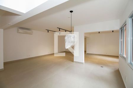 Sala de Estar e Jantar de apartamento para alugar com 2 quartos, 120m² em Cerqueira César, São Paulo