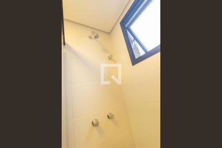 Banheiro Social de apartamento para alugar com 1 quarto, 45m² em Centro, Curitiba