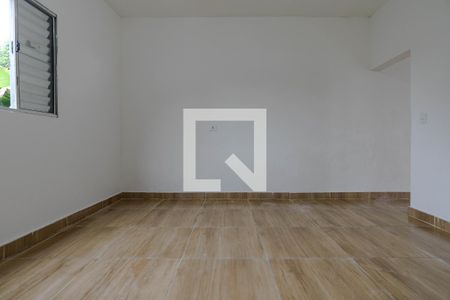 Quarto de casa para alugar com 1 quarto, 60m² em Parque São Martinho, Mogi das Cruzes