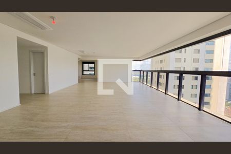 Apartamento à venda com 4 quartos, 202m² em Vila da Serra, Nova Lima