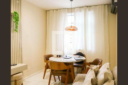 Sala de apartamento para alugar com 2 quartos, 80m² em Méier, Rio de Janeiro
