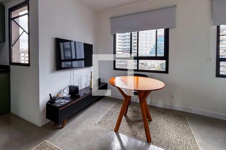 Apartamento para alugar com 1 quarto, 27m² em Pinheiros, São Paulo