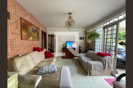 Casa à venda com 5 quartos, 280m² em Operário, Novo Hamburgo