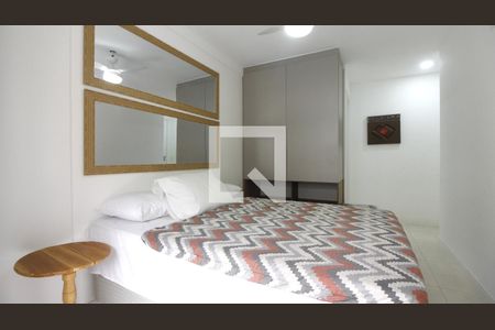 Apartamento para alugar com 2 quartos, 200m² em Vila Nova, Cabo Frio