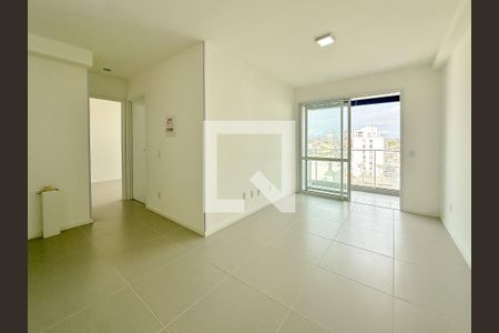 Sala de apartamento para alugar com 2 quartos, 53m² em Ipiranga, São José