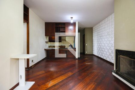 Sala de apartamento à venda com 2 quartos, 70m² em Super Quadra Morumbi, São Paulo