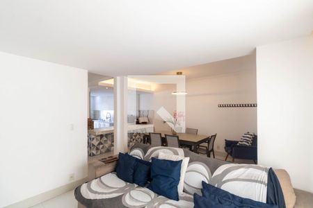 Sala de casa para alugar com 2 quartos, 190m² em Campo Grande, Rio de Janeiro