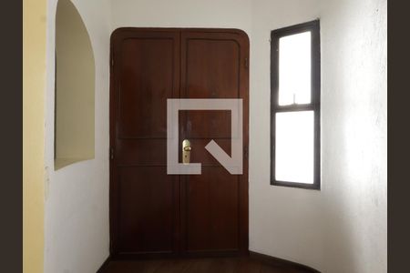 Hall de entrada de apartamento para alugar com 2 quartos, 102m² em Vila Andrade, São Paulo