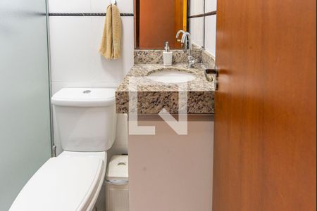 Banheiro Social de apartamento à venda com 3 quartos, 78m² em Vila Helena, Santo André