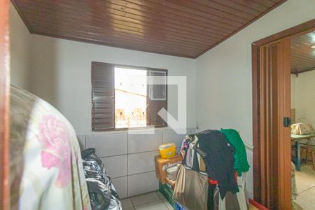 Quarto 1 de casa para alugar com 2 quartos, 100m² em Guajuviras, Canoas