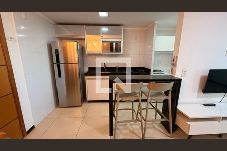 Cozinha de apartamento para alugar com 2 quartos, 56m² em Setor Bueno, Goiânia