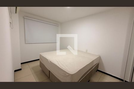Quarto 2 de apartamento para alugar com 2 quartos, 56m² em Setor Bueno, Goiânia