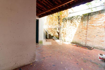 Área externa de casa para alugar com 2 quartos, 340m² em Pompeia, São Paulo