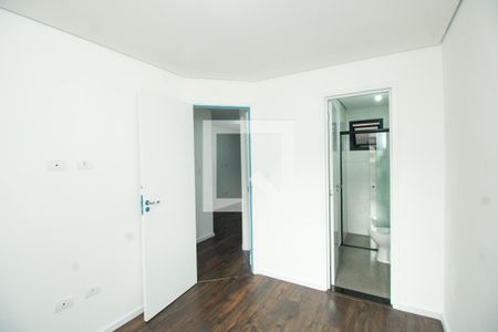 Suíte de apartamento para alugar com 2 quartos, 61m² em Vila Curuçá, Santo André