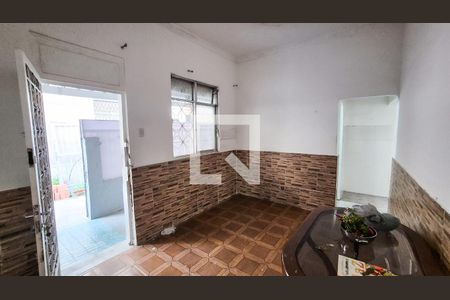 Sala de casa para alugar com 2 quartos, 35m² em Olaria, Rio de Janeiro