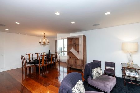 Sala de apartamento à venda com 2 quartos, 192m² em Campo Belo, São Paulo