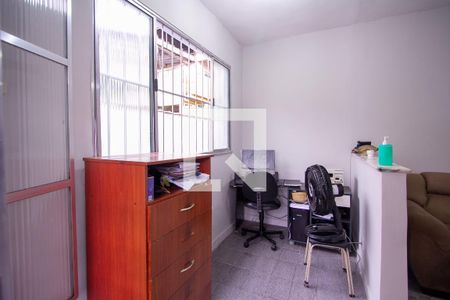 Sala de casa para alugar com 2 quartos, 85m² em Trindade, São Gonçalo