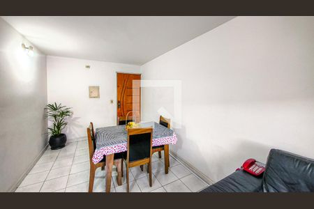 Sala de apartamento para alugar com 2 quartos, 69m² em Jardim São Bernardo, São Paulo