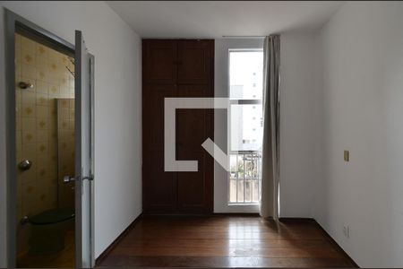 Suíte de apartamento à venda com 2 quartos, 71m² em Santo Antônio, Belo Horizonte