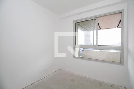 Quarto de apartamento à venda com 2 quartos, 67m² em Pinheiros, São Paulo