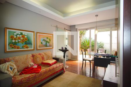 Sala 2 de casa para alugar com 4 quartos, 430m² em Boa Vista, Porto Alegre