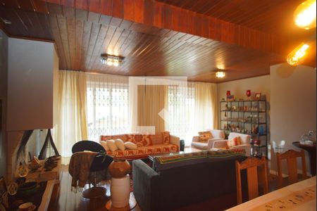 Sala 1 de casa para alugar com 4 quartos, 430m² em Boa Vista, Porto Alegre