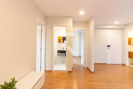 Sala de TV de apartamento à venda com 2 quartos, 57m² em Padroeira, Osasco