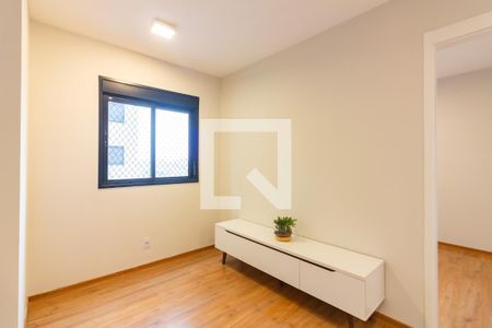 Sala de TV de apartamento à venda com 2 quartos, 57m² em Padroeira, Osasco
