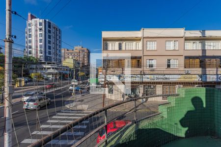 Quarto 2 de apartamento para alugar com 2 quartos, 60m² em São João, Porto Alegre