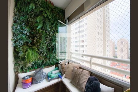 Varanda de apartamento à venda com 3 quartos, 70m² em Água Branca, São Paulo