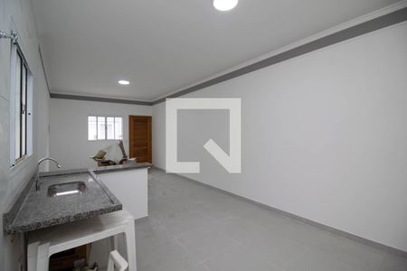 Cozinha de casa para alugar com 2 quartos, 65m² em Parque Mikail, Guarulhos