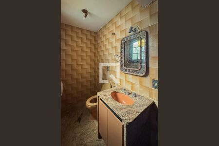 Casa à venda com 4 quartos, 470m² em Santa Lúcia, Belo Horizonte
