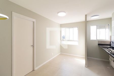 Sala/Cozinha de apartamento para alugar com 1 quarto, 28m² em Chacara Santa Lucia dos Ypes, Carapicuíba